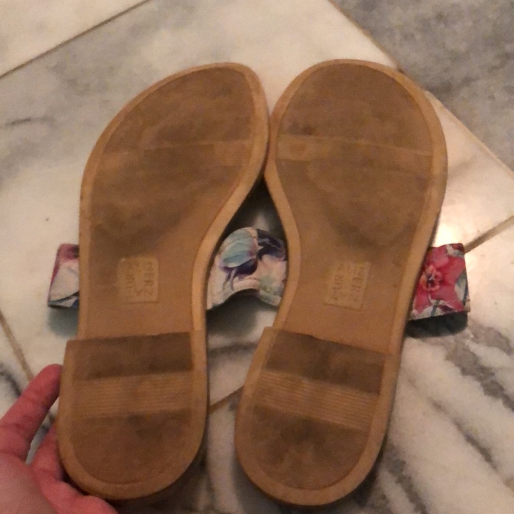 Naturalizer shoes - Picture 4 of 4